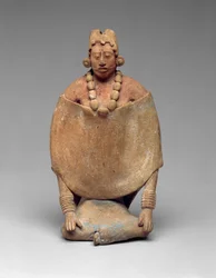 Donna seduta, Tardo Classico, 550-800